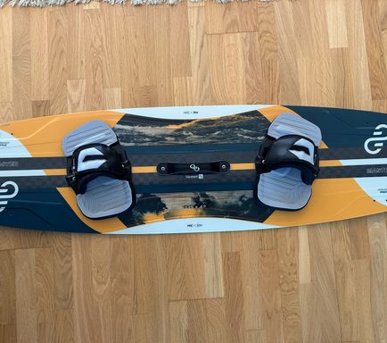 Eleveight Master V5 inkl. Bindungen Twintip (139cm) aus 2023