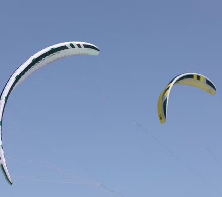 Flysurfer Sonic 4 18qm aus 2025