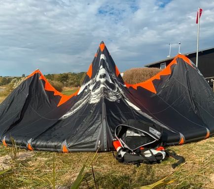 Naish Dash S25 9qm aus 2021