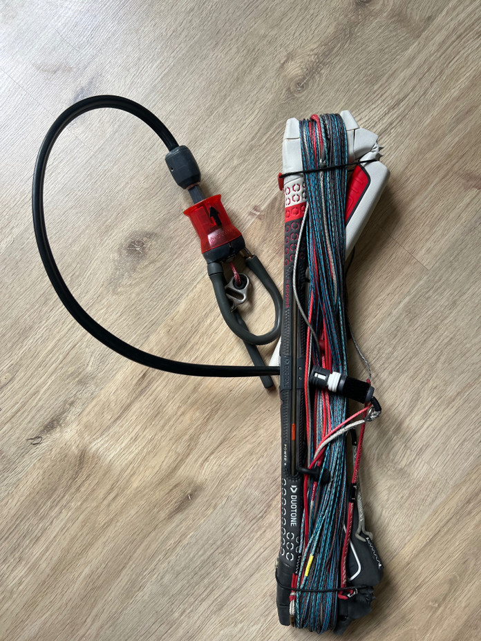 Duotone 4-lines qm. Image nr. 0