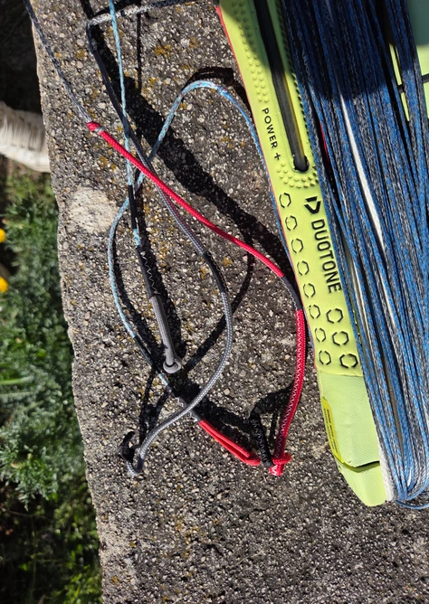 Duotone (4-lines) aus 2026