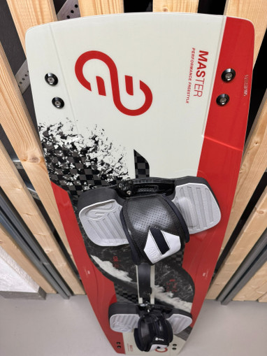 Eleveight Twintip 139qm. Image nr. 1