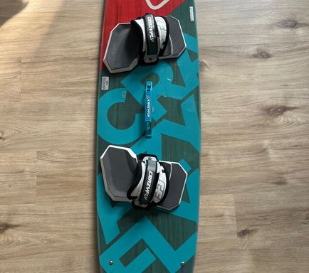 Crazyfly Crazyfly Girls Kiteboard 2015 Twintip (132cm) aus 2015