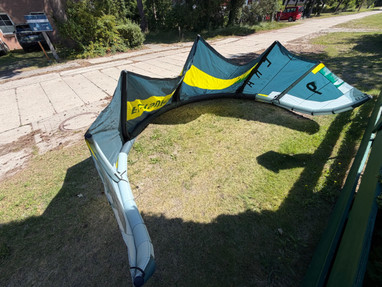 Flysurfer Era V1 9qm aus 2024 Bild nr. 2