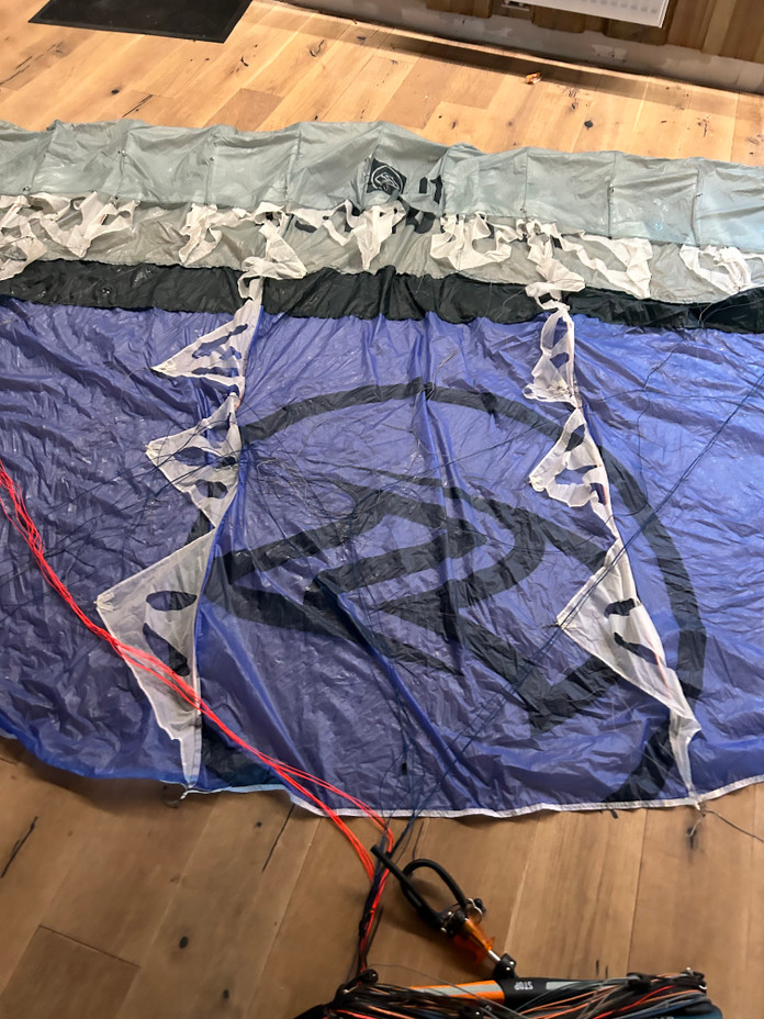 Flysurfer Peak 11qm aus 2023 Bild nr. 0