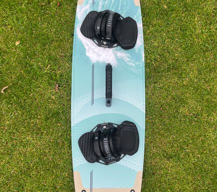 Flysurfer Radical 8 Twintip (132cm) aus 2025