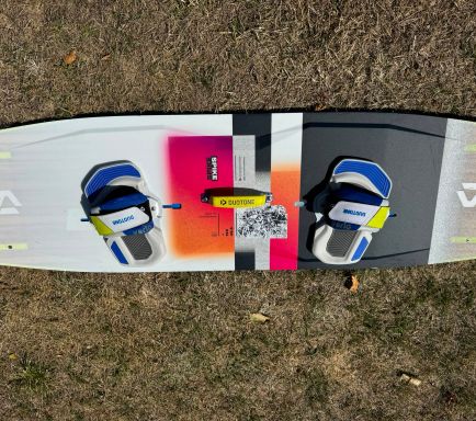 Duotone Spike Twintip (153cm) aus 2025