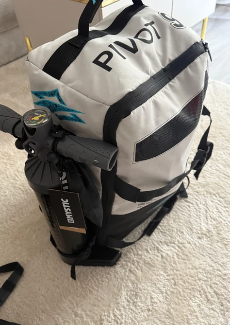 Naish Kite 9qm aus 2023