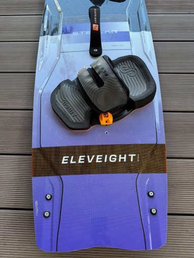 Eleveight Twintip 136qm. Image nr. 2