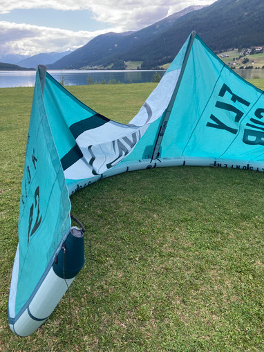 Flysurfer stoke 8qm aus 2022 Bild nr. 1