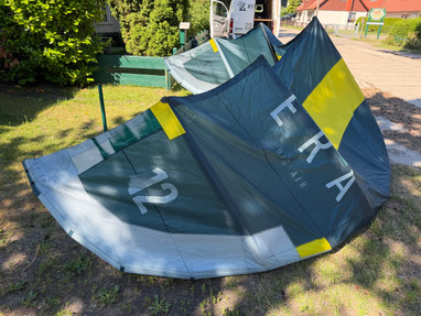 Flysurfer EraV1 12qm aus 2024 Bild nr. 2