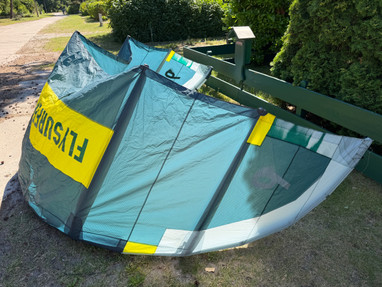 Flysurfer Era V1 9qm aus 2024 Bild nr. 1