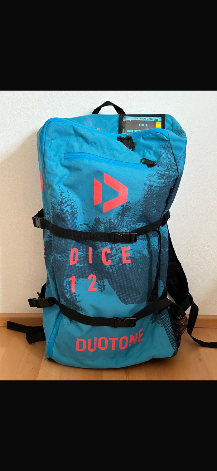 Duotone Dice 12qm aus 2019 Bild nr. 0