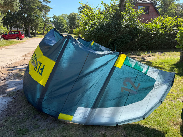 Flysurfer EraV1 12qm aus 2024 Bild nr. 0