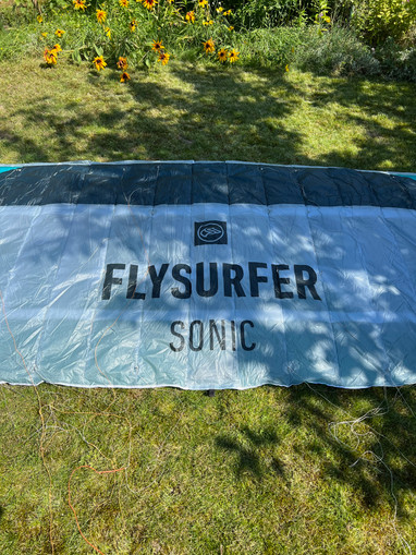 Flysurfer Sonic 4 10qm aus 2024 Bild nr. 2