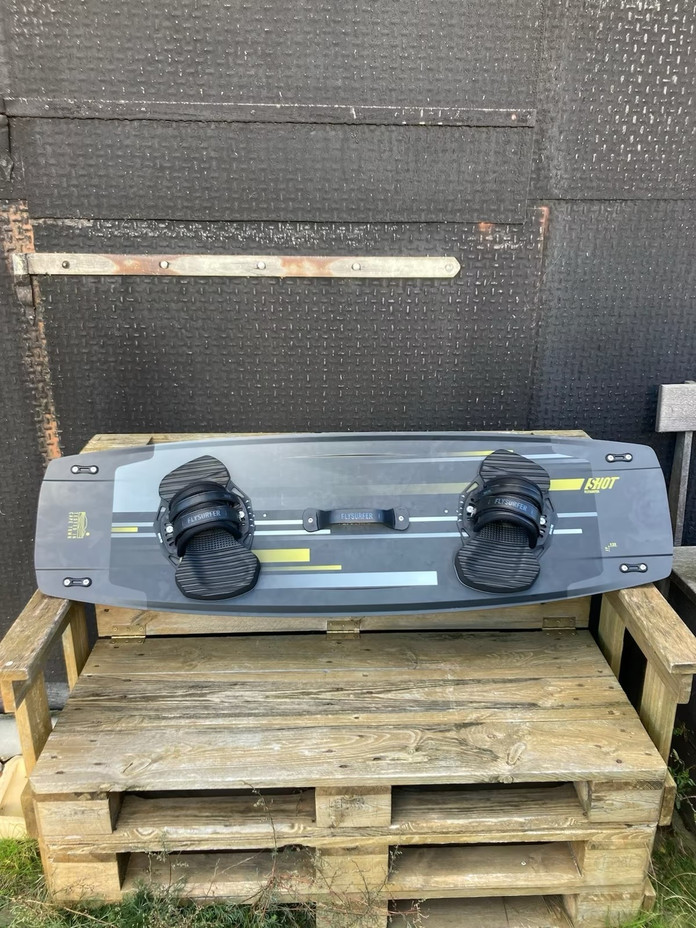 Flysurfer Twintip 135qm. Image nr. 0